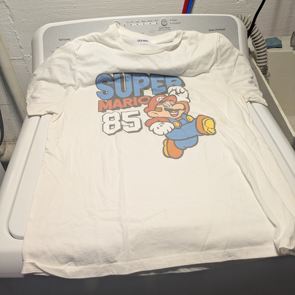 Old Navy White Super Mario Graphic Tee